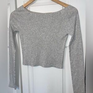 Brandy Melville -  Long Sleeve Ribbed Top